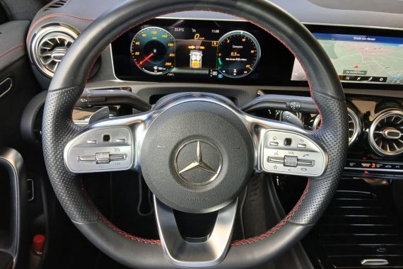 Mercedes-Benz-C 200