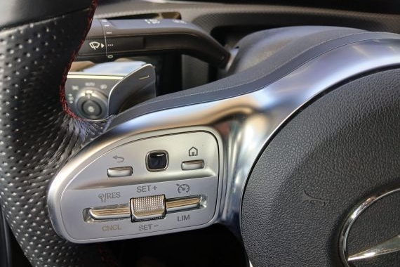 Mercedes-Benz-C 200