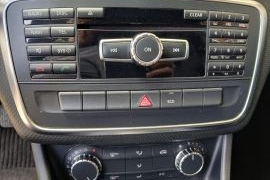 Mercedes-Benz-A 180