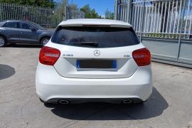 Mercedes-Benz-A 180