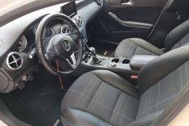 Mercedes-Benz-A 180