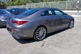 Mercedes-Benz-C 200