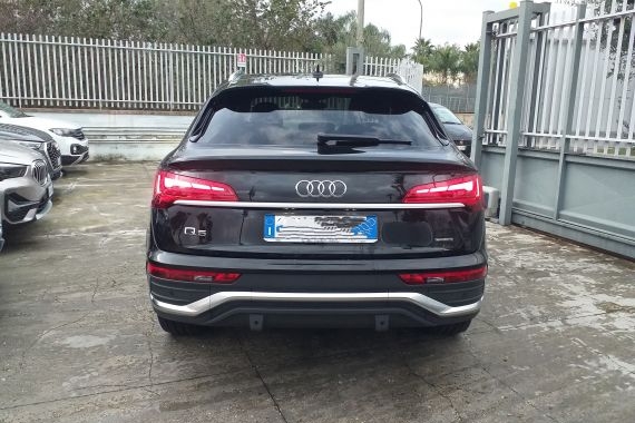 Audi-Q5