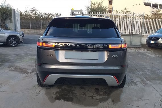 Land Rover-Range Rover