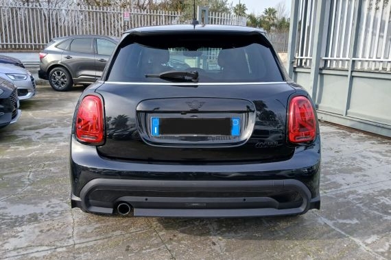 MINI-Cooper Yours