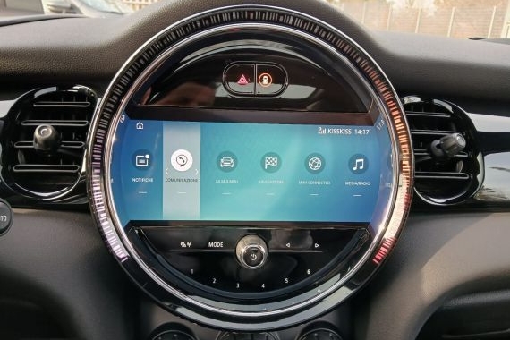 MINI-Cooper Yours