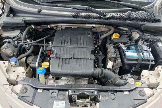 Lancia-Ypsilon
