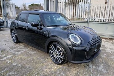 MINI-Cooper Yours