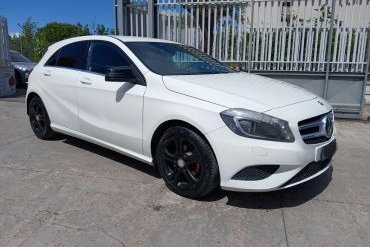 Mercedes-Benz-A 180