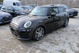 MINI-Cooper Yours