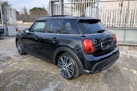 MINI-Cooper Yours