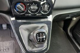 Lancia-Ypsilon
